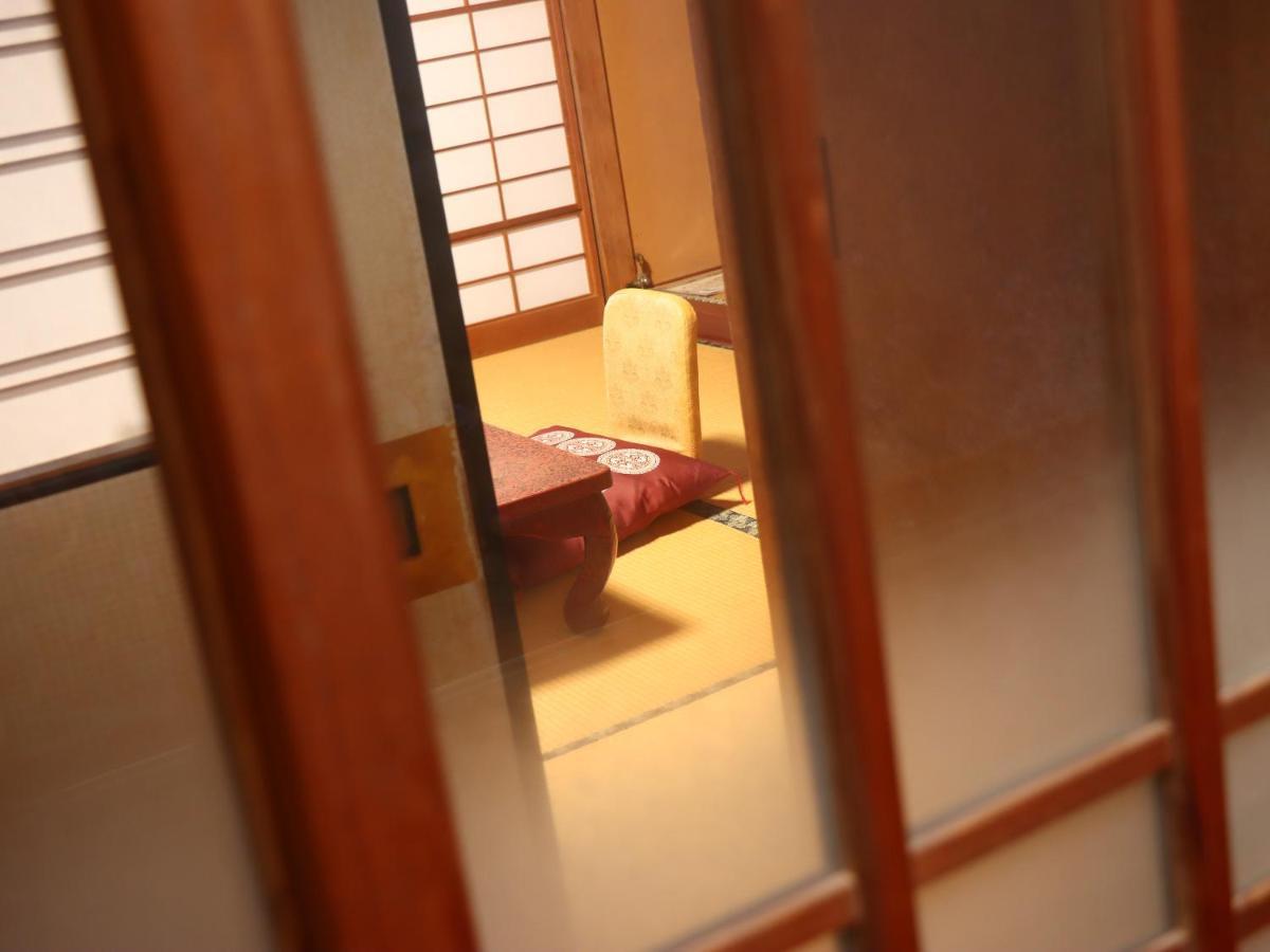 Maruka Ryokan Яманути Экстерьер фото