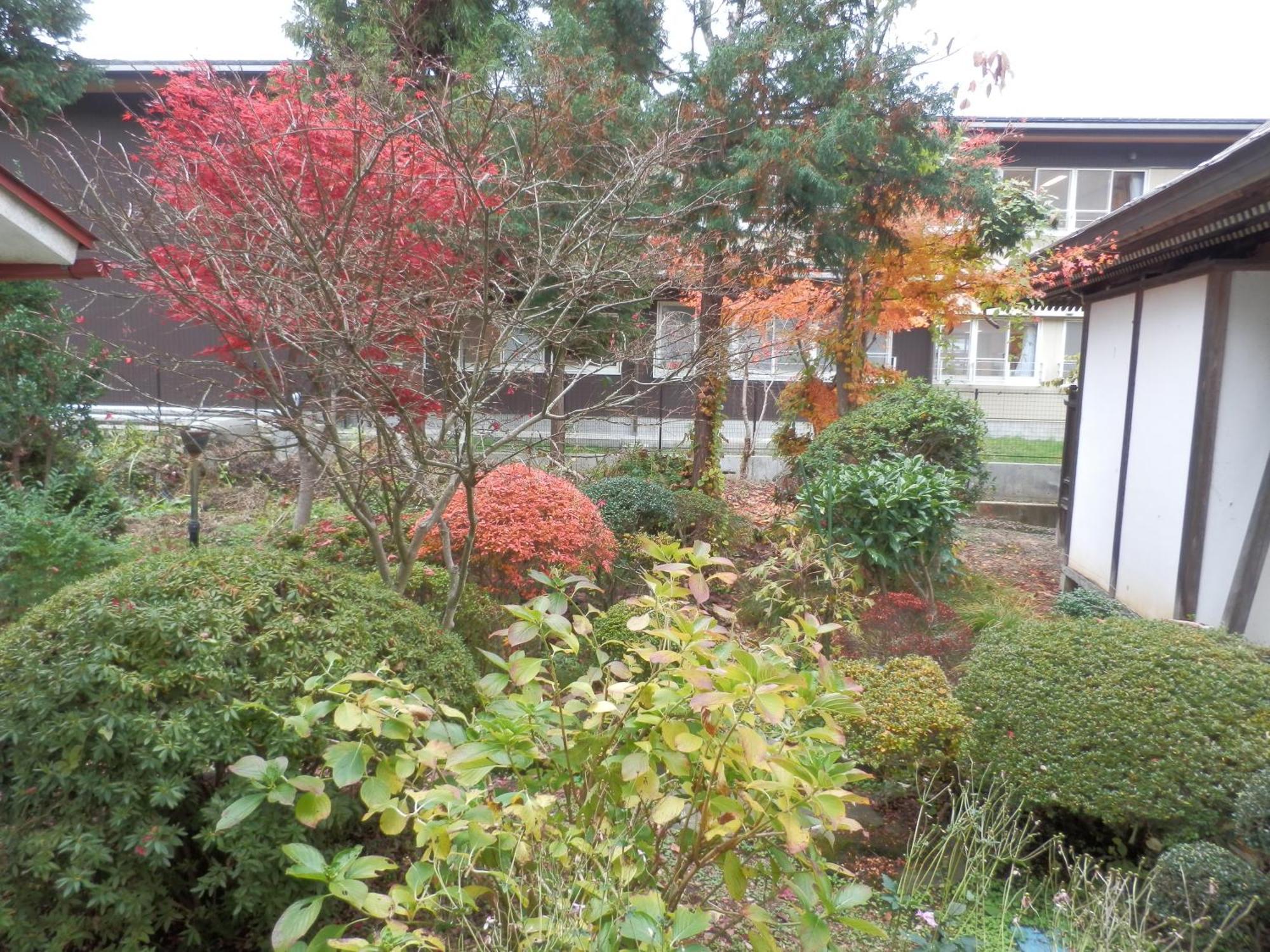 Maruka Ryokan Яманути Экстерьер фото